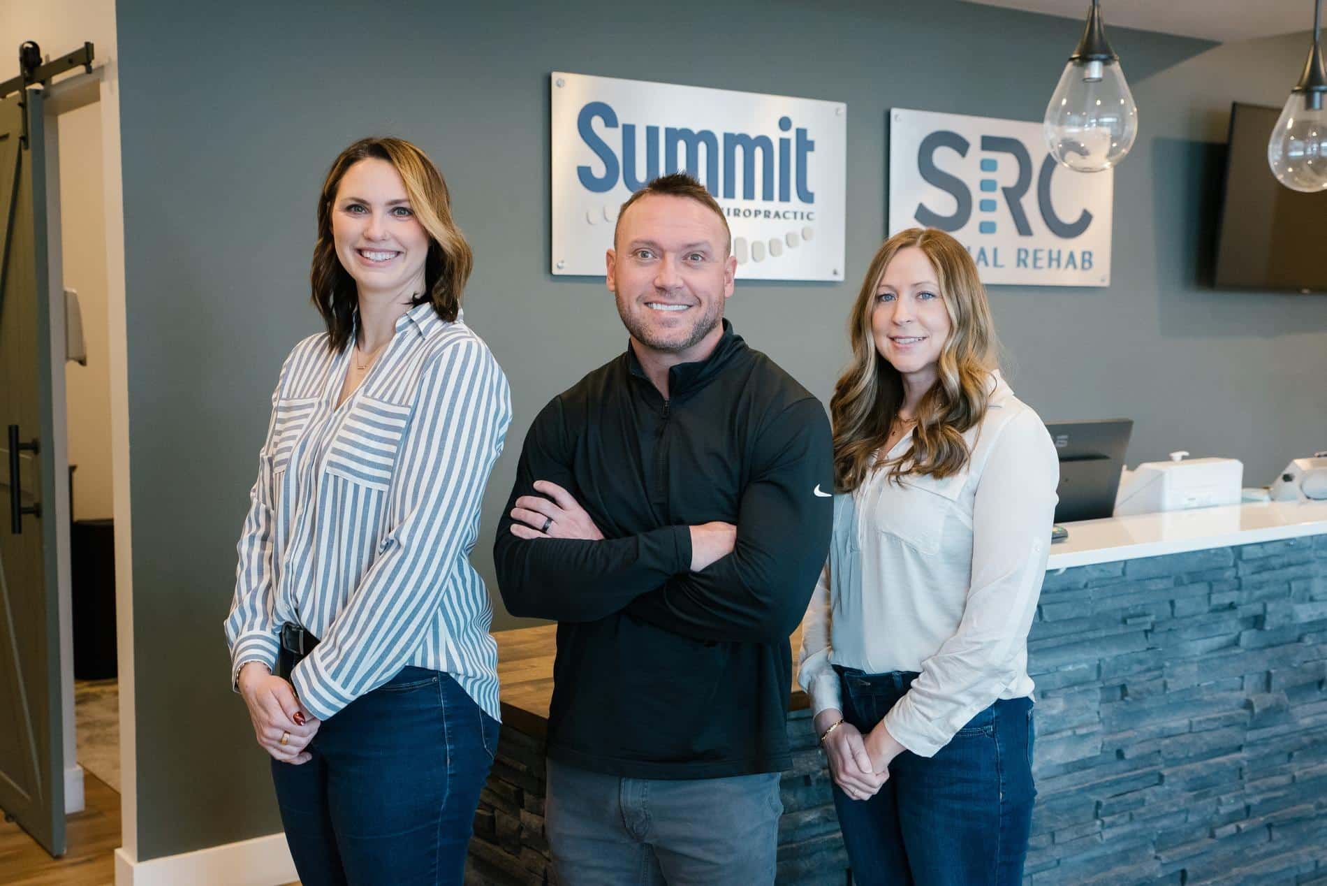 SummitChiropractic_DaniandCoStudios033 Chiropractic care in Lee's Summit - Provider Team